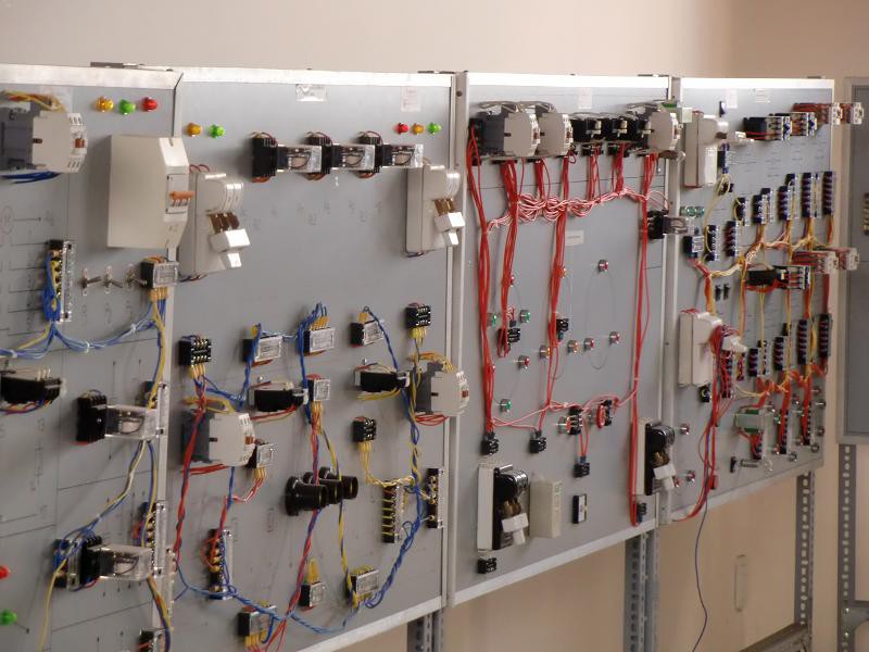 CHƯƠNG TRÌNH ĐÀO TẠO - Điện công nghiệp (hệ cao đẳng)