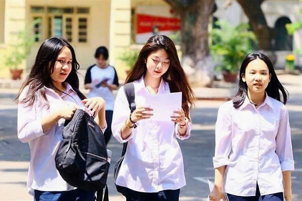 THÔNG BÁO TUYỂN SINH VÀO LỚP 10 HỌC SONG SONG VỚI TRUNG CẤP, CAO ĐẲNG NĂM HỌC 2025 - 2026